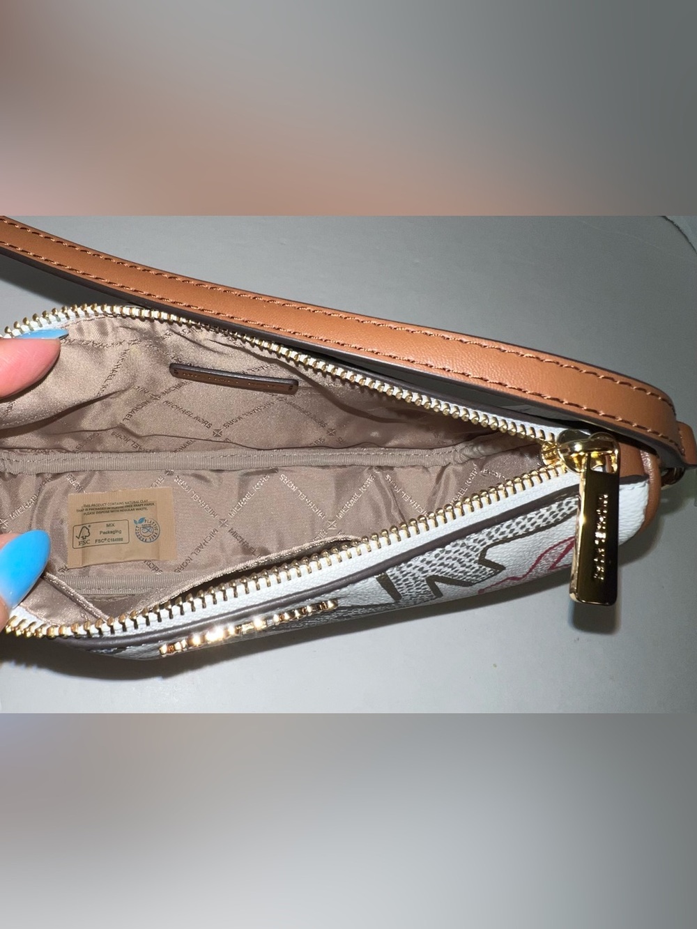 Michael Kors White Multicolor MK Logo Shoulder Bag with Brown Trim - Picture 10 of 16